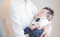 副市長が育休に入られます！※画像はイメージです（tatsushi/stock.adobe.com）