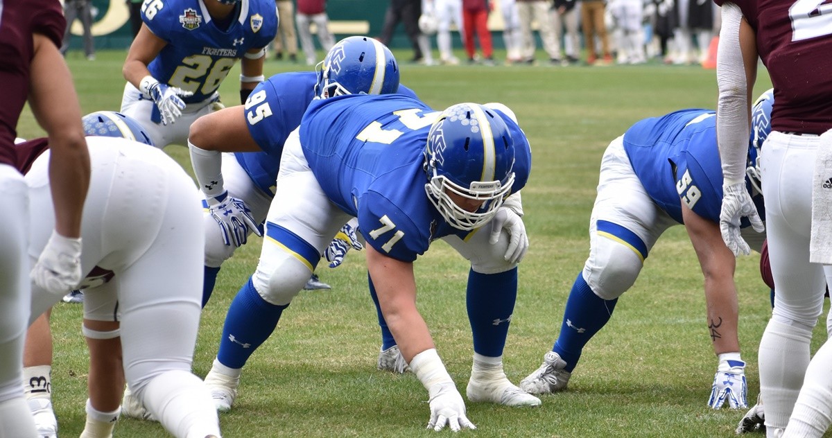 アメフト - 関学17年ぶり日本一で、ドームに青の大輪を | 4years