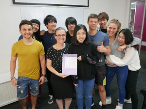 ネイティブの発音の「秘密」も　豪州の大人向け英語学校で学ぶ（前編）