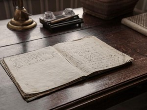 心の奥底の思いを言葉に乗せる。はじめた「わたし」との交換日記