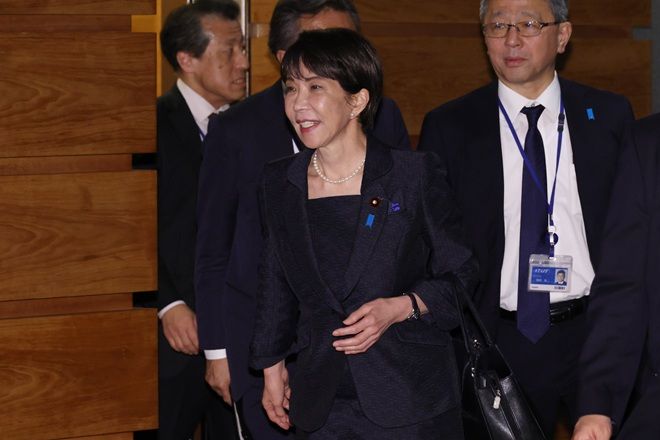 Takaichi turns to ‘wine-and-dine’ politics to woo LDP bigwigs | The Asahi Shimbun: Breaking News, Japan News and Analysis