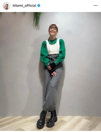 hitomi（@hitomi_official）さんのインスタグラムより