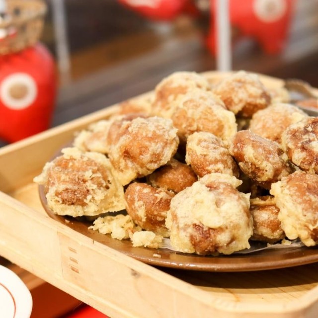 福島県の県民あるある「まんじゅうを天ぷらにして食べる」　※画像はイメージです（新 佐藤/stock.adobe.com）