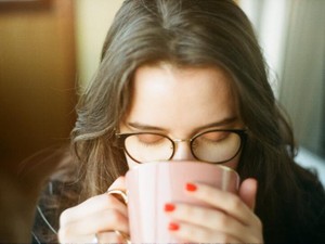 熊、木々、珈琲。日常に溢れるもので培った妄想力は、仕事の場でも活かされた