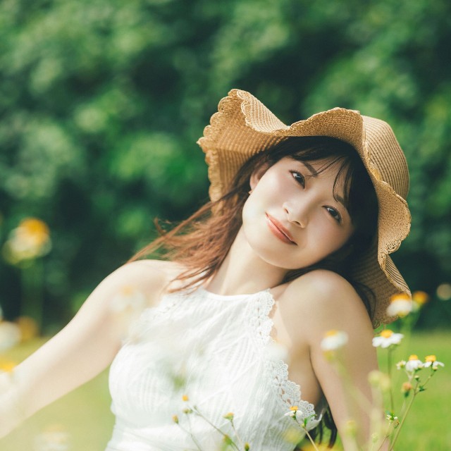 山本里菜アナウンサーの1stフォトブックより＝©東京祐／講談社