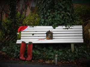 父がサンタだと信じた兄は言った。「この家に世界中のプレゼントが」