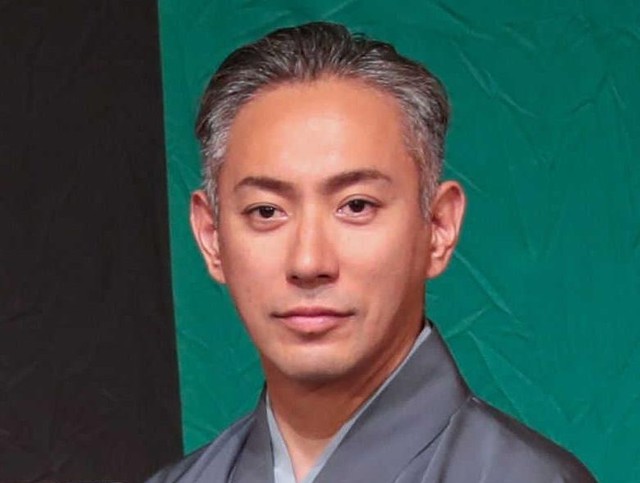 　市川海老蔵