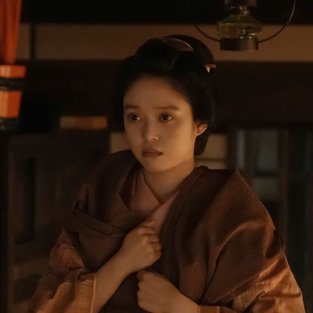 「もうここにはいられない」とトキも薄々感じはじめていた　(C)NHK