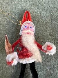 このサンタが元々はパイプクリーナーだったとは…（Green Pepperさん提供）