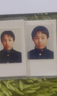 まだあどけなさの残る14歳頃の証明写真／井上 健さん（@inouecoffee）提供