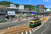 長崎市内を運行する長崎電気軌道（ハシグチカナデリヤさん提供）