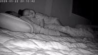 ピッタリくっついて、すやすや…（ゆかりさん提供） 