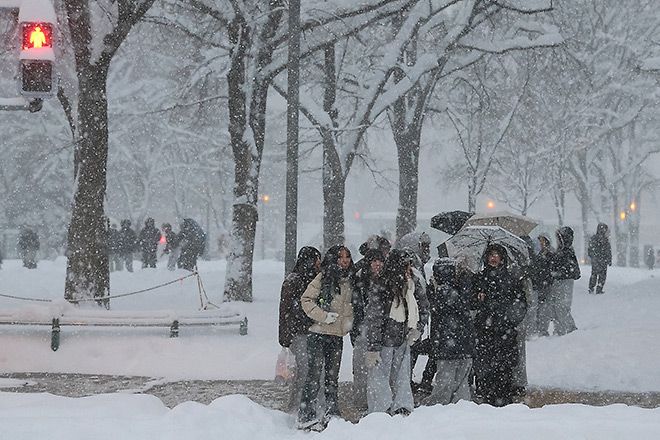 Severe weather, heavy snow to hit Japan over holiday weekend