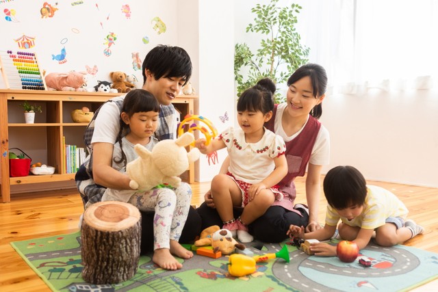 約8割の保育士が「園長の仕事に就きたくない」と回答　※画像はイメージです（milatas/stock.adobe.com）