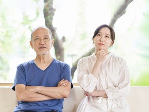 再婚した相手に子どもがいる場合の相続　養子縁組の検討を