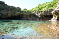 透明度が高いニウエの海