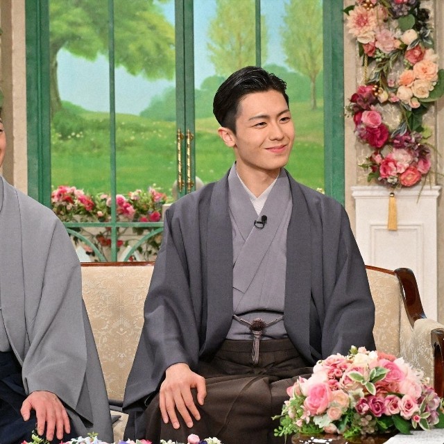 「徹子の部屋」  (右から)、市川團子、中村壱太郎＝テレビ朝日提供