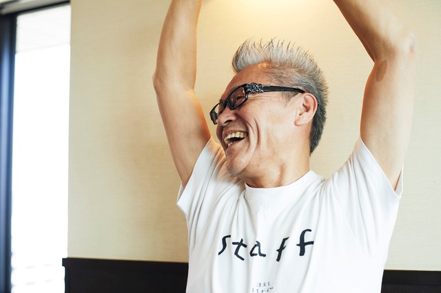 認知症介護のプロフェッショナルで一般社団法人「注文をまちがえる料理店」の理事長を務める和田行男さん　photo©️森嶋夕貴（D-CORD）