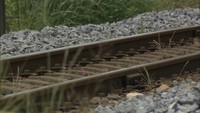 ＪＲ高徳線の線路上に石…列車が踏んで緊急停止　列車往来危険の疑いで捜査　香川
