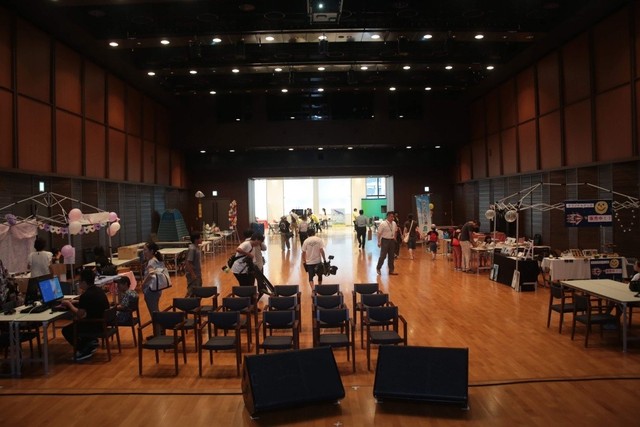 「こどもばんぱく」の会場ではバリアフリーと利便性にもこだわった