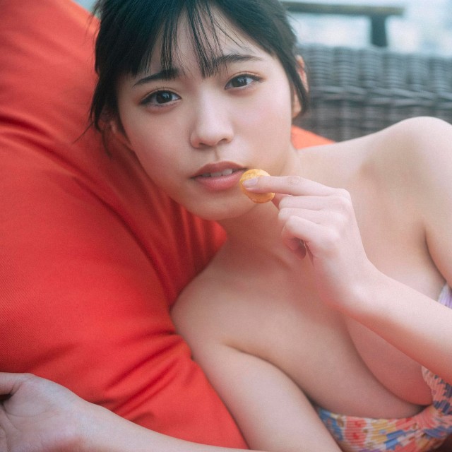 「僕が見たかった青空 金澤亜美ファースト写真集（仮）」（東京ニュース通信社刊）撮影＝細居幸次郎