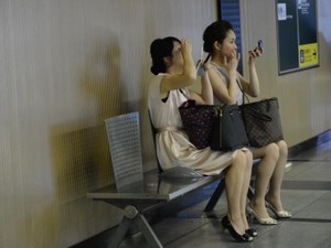 上京してきた妹は「化粧はめんどくさい」。「可愛い」を探しに一緒に街に出た