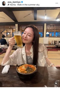 神谷 明采（@asa_kamiya）さんのインスタグラムより