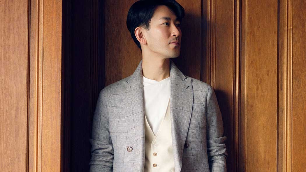 アルマーニ トラベルエッセンス SARTORIAL DECO スーツ 50 アルマーニ トラベルエッセンス SARTORIAL DECO スーツ 50