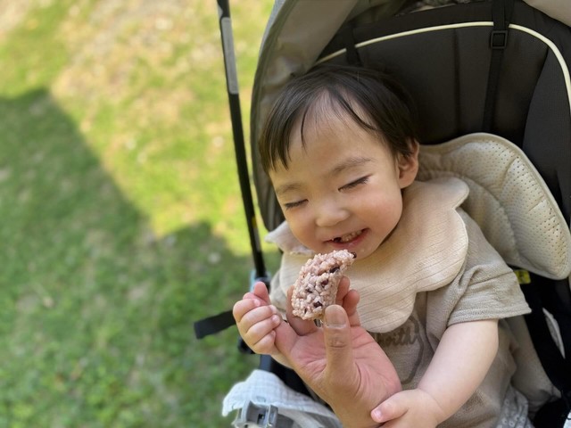 「今日は、あなたが生まれて1000日。ありがとう、そしておめでとう」（提供：@___ut.a17さん）
