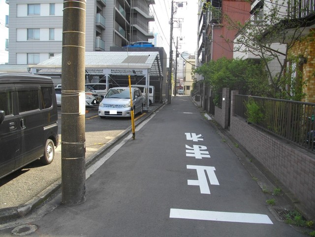 法定速度が30km/hとなる道路の例／警察庁のHPより