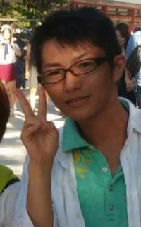 〈ビフォー〉高校1年生の時／やまらぎさん（@araragi_sinobu_）提供