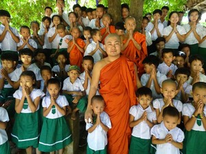 ミャンマーの仏教文化は、社会のセーフティーネットになっている（後編）