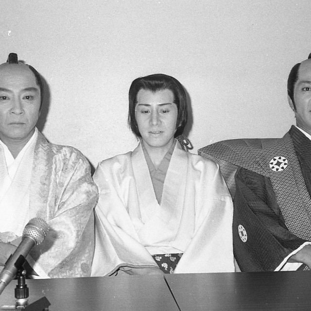 左から田村高廣さん、正和さん、亮の３兄弟