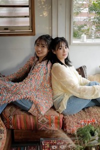 溝端 葵＆髙野 真央が表紙＆巻頭を飾るグラビアムック『FRIDAY GOLD 2026 Spring』（©講談社）