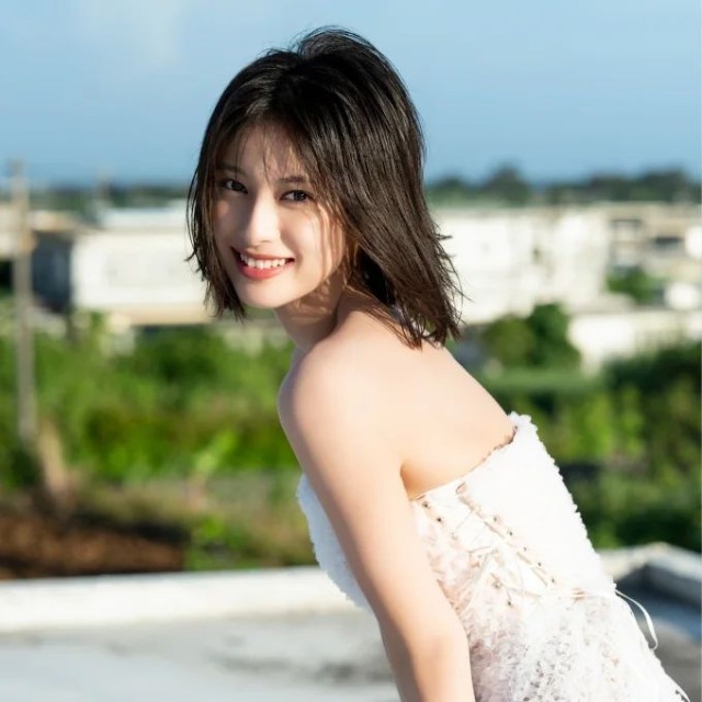 玉田志織さんのデジタル限定写真集『Into The Light ～ Another Edition ～』撮影:丸谷嘉長（C）ワニブックス