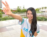 倉持明日香＝2019年