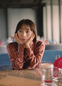俳優・酒井若菜 芸能デビュー30周年記念写真集（©佐内正史／講談社）