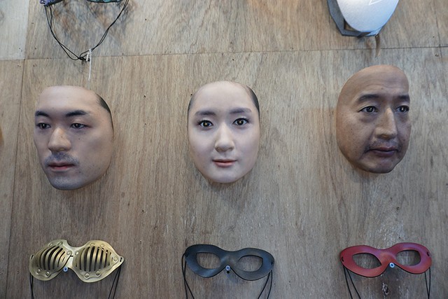 赤字超特価，人気 あの顔 人面 お面 仮面屋おもて 超