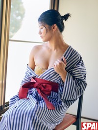 山岡聖怜（撮影／鈴木大喜　ヘアメイク／塩田結香（JULLY）　スタイリング／米丸友子）