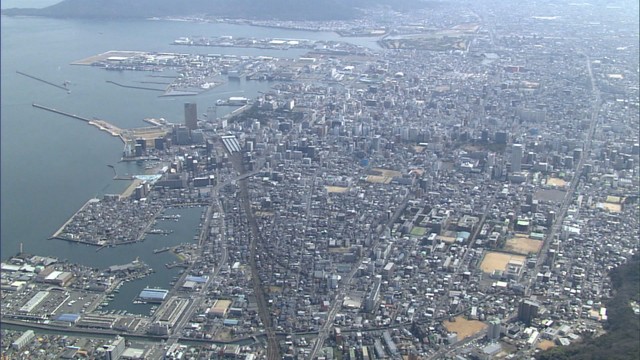 香川県の路線価　30年連続下落　コロナ禍で抑制の人流戻らず