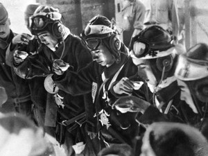 戦争と覚醒剤の歴史を振り返る　ナチスから湾岸戦争まで…自衛隊法も例外を認めていた