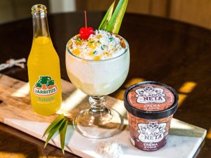 祖母の喫茶店で飲んでいた甘いクリームソーダは、私に夢をくれた