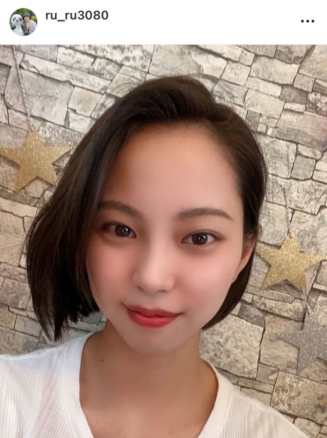 比嘉琉々香インスタグラム(@ru_ru3080)より