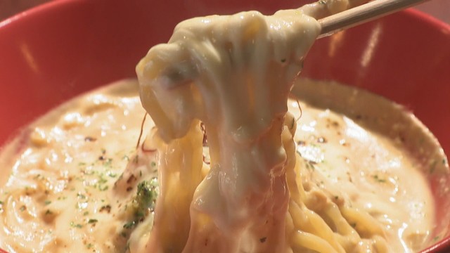 海鮮チーズ麺 とろり／炙りチーズとろり