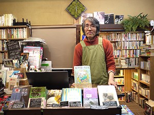 緑の本棚（東京） 元生花店主が息長く育てる、本と植物の根深いつながり