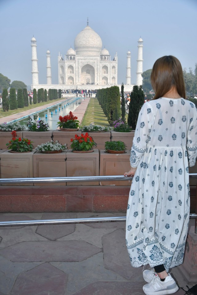 ゆなさんが「絶対いらなかった」という背面写真（ギャルトラベラーゆなさん提供）