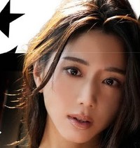 グラビア誌『sabra』元日配信号に登場した斎藤恭代さん