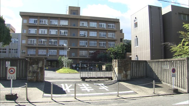 香川大学法学部がジュニア・ロースクール開催　小学6年生が模擬裁判を体験