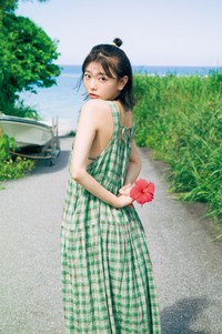 大熊杏優さんの初の写真集「大熊杏優1st写真集『私らしく。』」