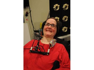 脳に電極、実際どう？